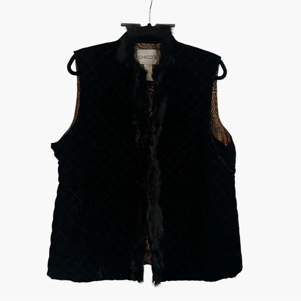 Chico's Black Quilted Vest with Rabbit Fur Trim - Picture 6 of 8